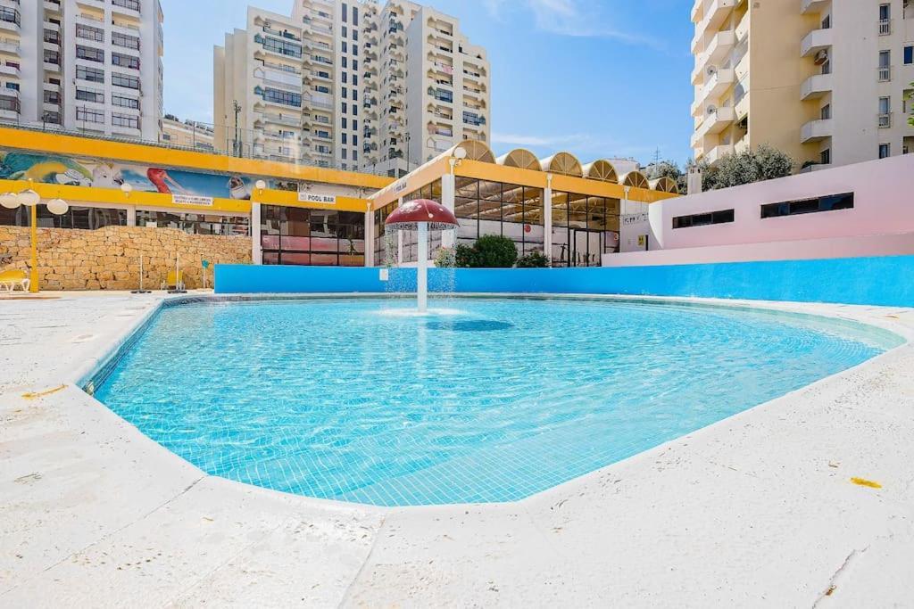 T2 With Pool, 300M From The Beach Portimão Exterior foto