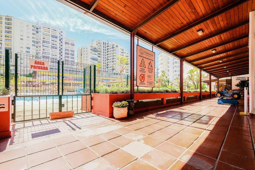T2 With Pool, 300M From The Beach Portimão Exterior foto
